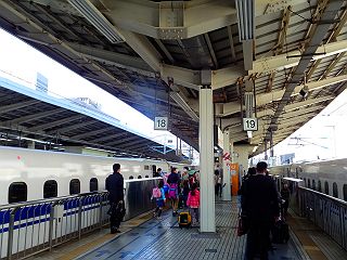 東京駅プラットフォーム自由席付近
